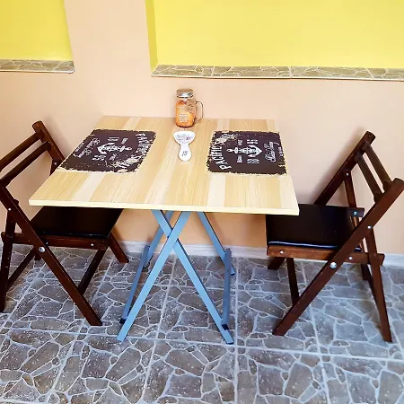 Pensión Marina House *